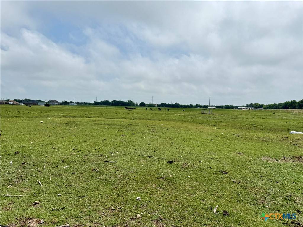 Moody, TX 76557,1111 W Hillyard RD