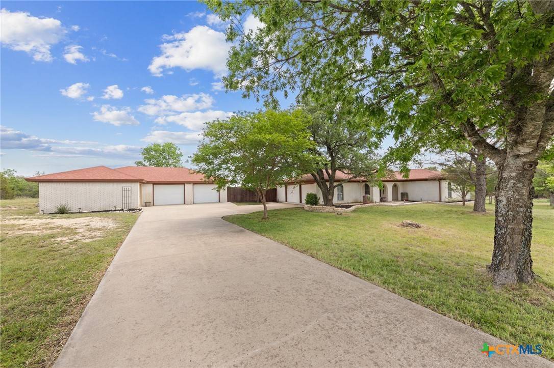 Kempner, TX 76539,3251 Arbolado Calzada RD