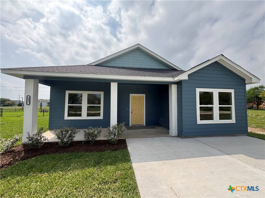 Palacios, TX 77465,837 Swallow Drive