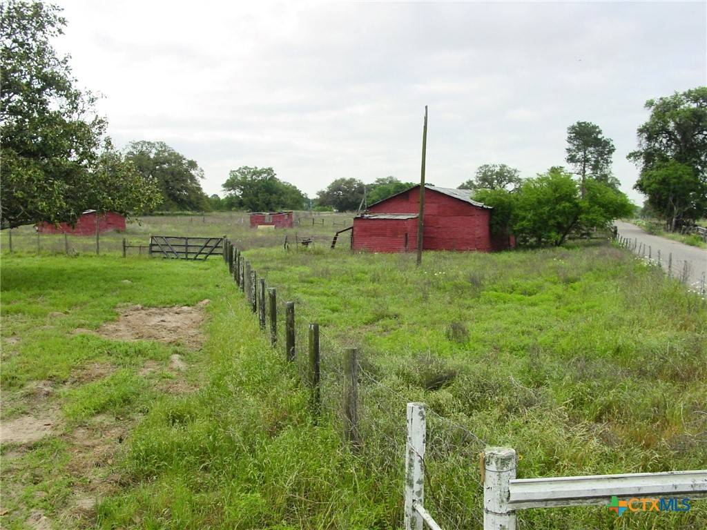 Cuero, TX 77954,419 Shirley Ross