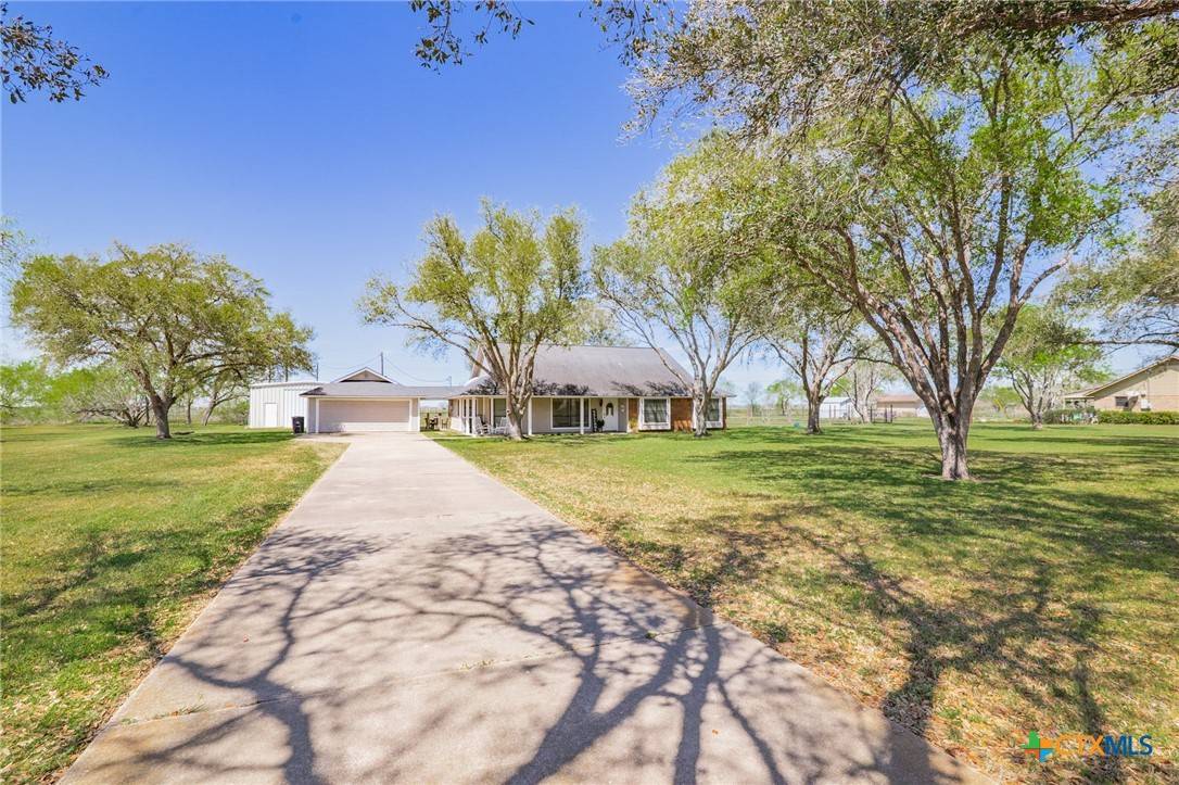 Victoria, TX 77904,302 Crawford DR