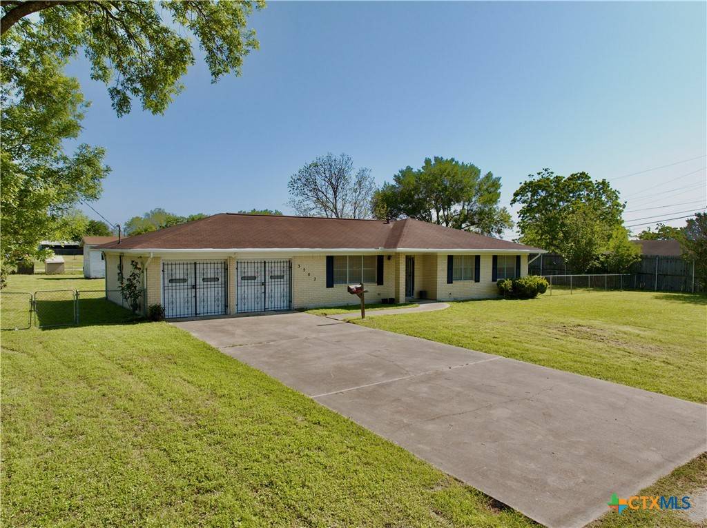 Victoria, TX 77901,3502 E Juan Linn ST