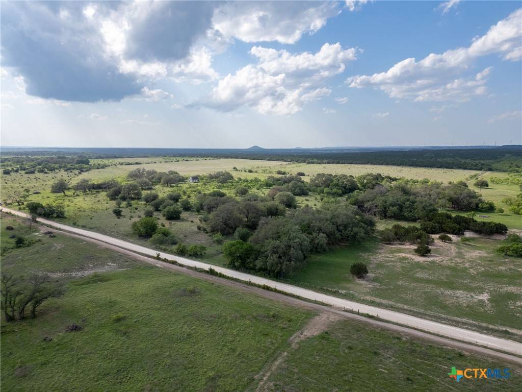Lometa, TX 76548,120 CR 423