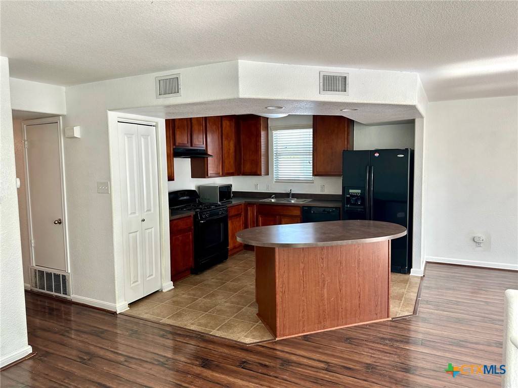San Marcos, TX 78666,135 Rush HVN