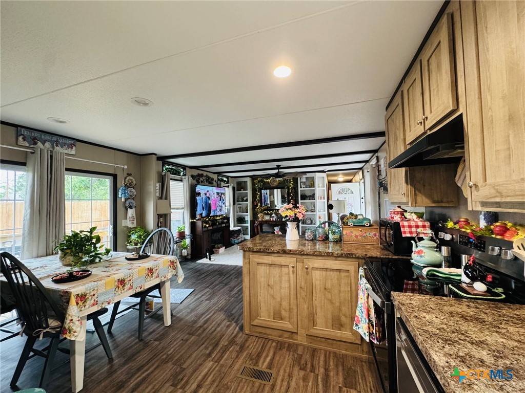 Gatesville, TX 76528,1601 Bridge ST