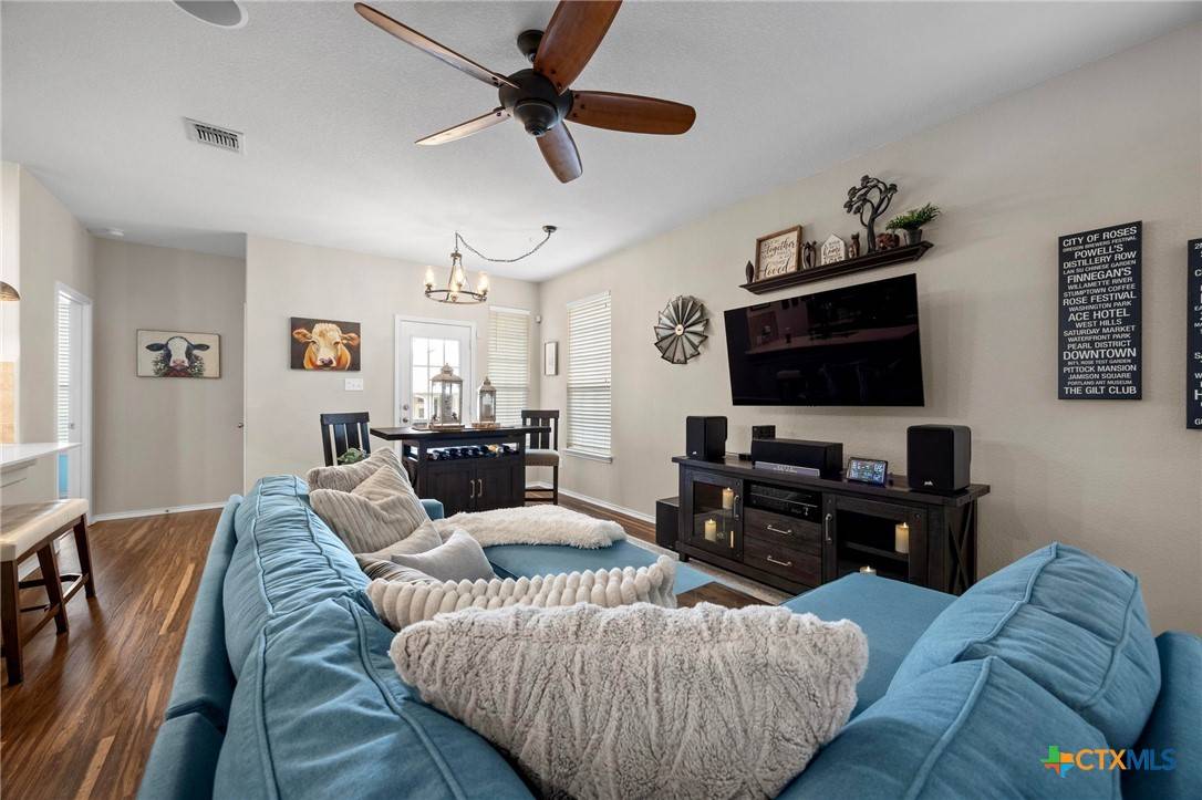 Hutto, TX 78634,125 Danish DR
