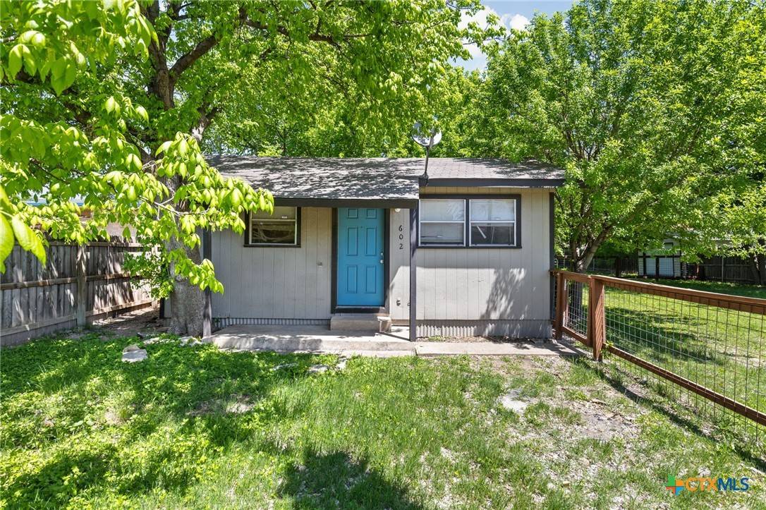 Austin, TX 78752,6902 Guadalupe ST