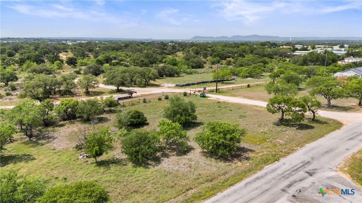 Kingsland, TX 78639,908 Elkhorn DR