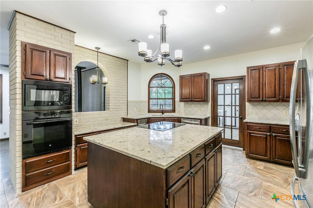 Belton, TX 76513,50 Spur DR