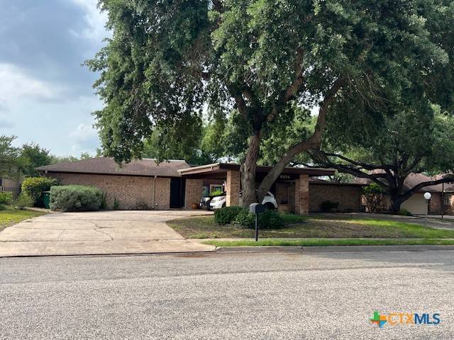 Victoria, TX 77904,6014 Country Club DR