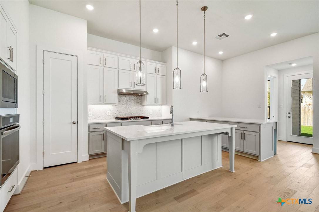 San Antonio, TX 78254,12407 Lanthimos