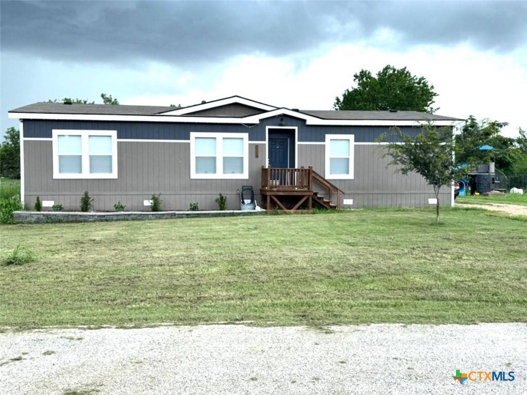 Yoakum, TX 77995,1114 Dunn ST