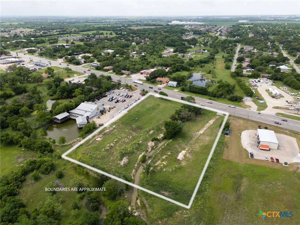 Robinson, TX 76706,707 N Robinson DR