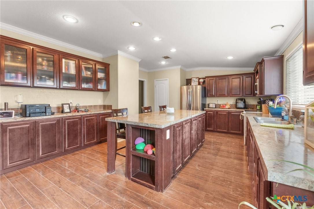 Kempner, TX 76539,411 Private Road 3447