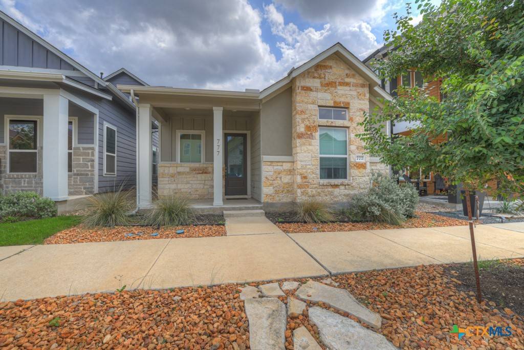 New Braunfels, TX 78130,777 N Academy AVE