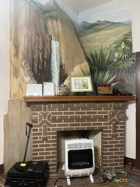 Cuero, TX 77954,508 E Courthouse ST