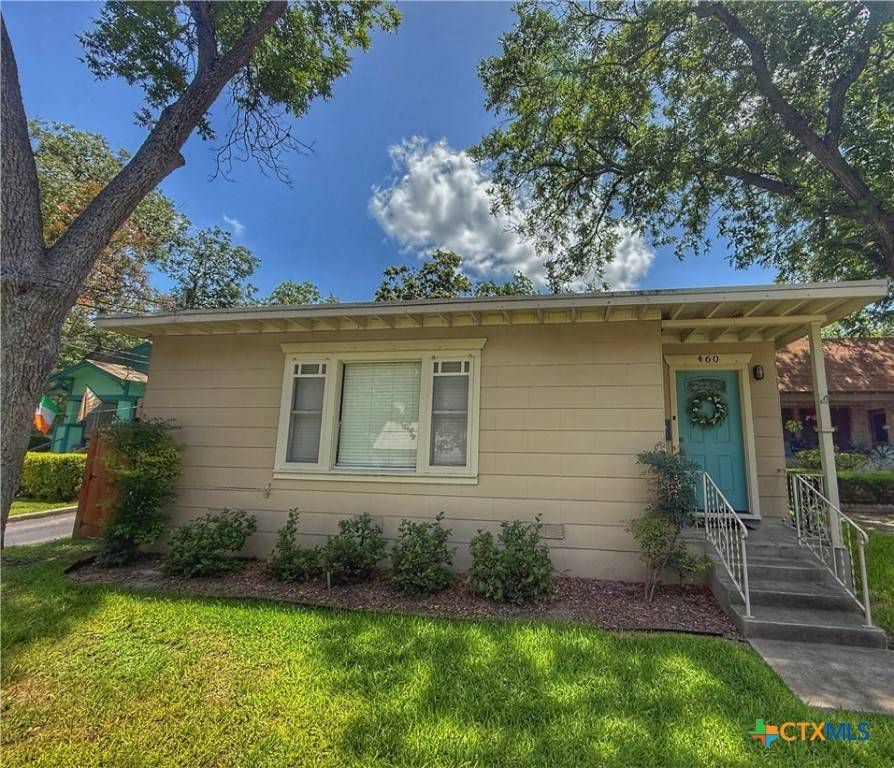 New Braunfels, TX 78130,460 Comal AVE