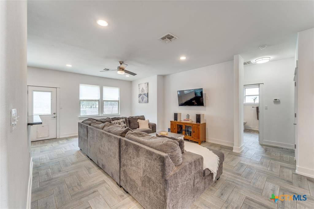 Wimberley, TX 78676,59 Long Bow LN
