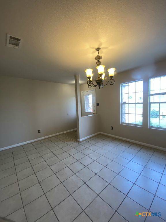 Killeen, TX 76542,5406 Oster DR