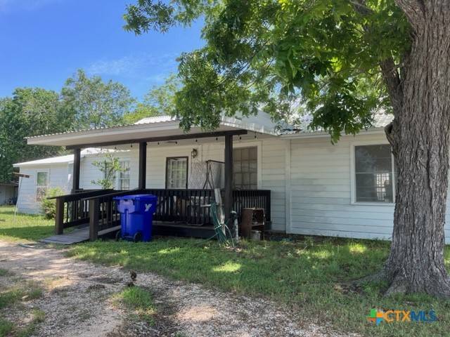 Yoakum, TX 77995,708 W Hugo ST