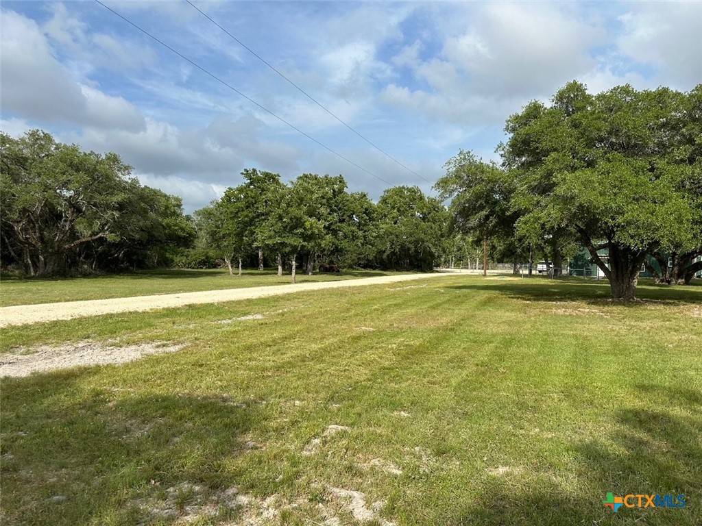 Louise, TX 77455,4680 County Road 319