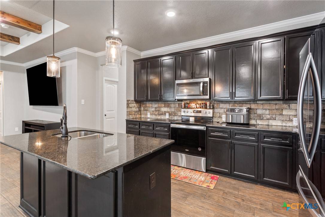 Temple, TX 76502,1606 Fiddle Wood WAY
