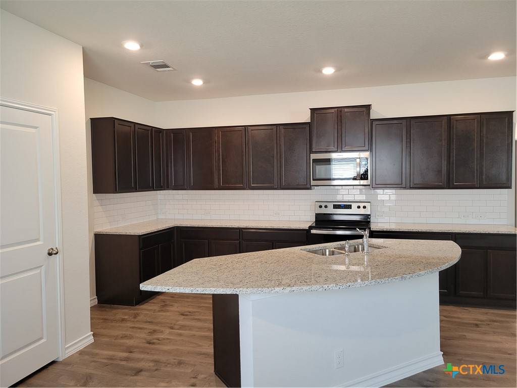Cibolo, TX 78108,613 Great PLNS