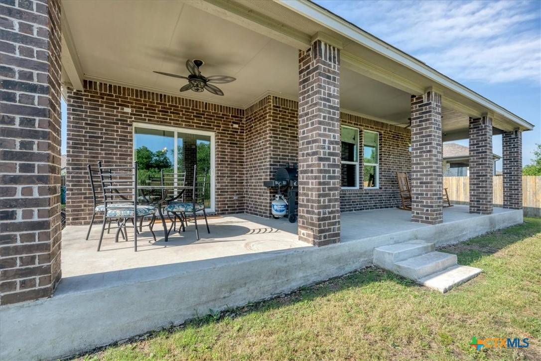 Bastrop, TX 78602,324 Linden ST