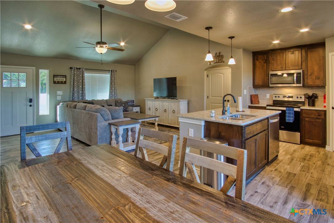 Canyon Lake, TX 78133,1139 Cedar Bend
