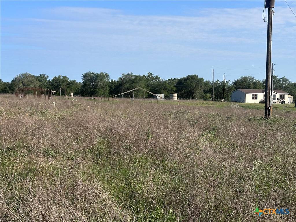 Stockdale, TX 78160,TBD CR 334