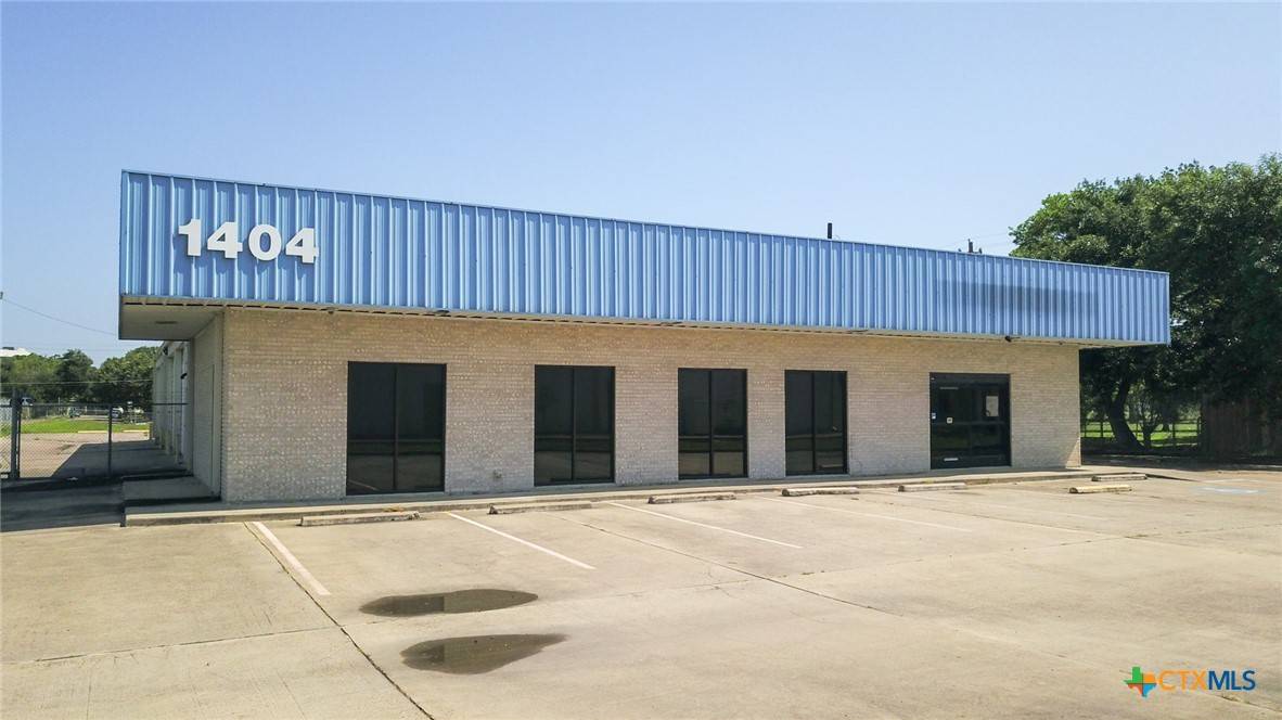 Victoria, TX 77901,1404 E Rio Grande ST