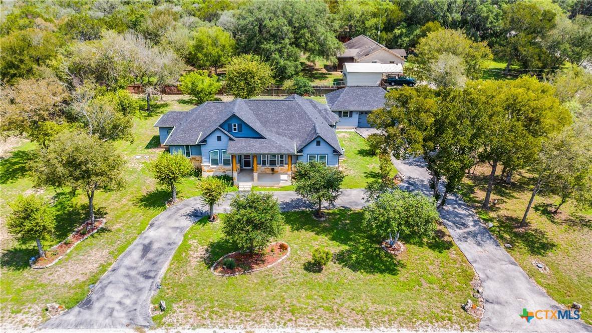 San Antonio, TX 78253,425 County Road 3830