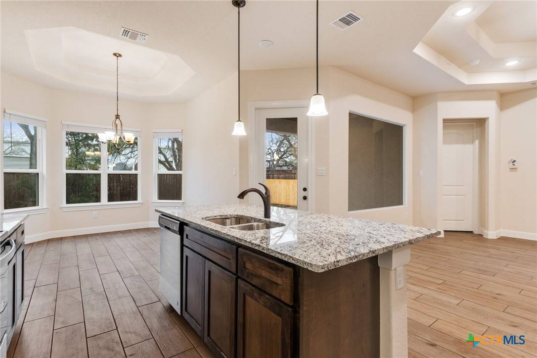 Spring Branch, TX 78070,514 Carriage House