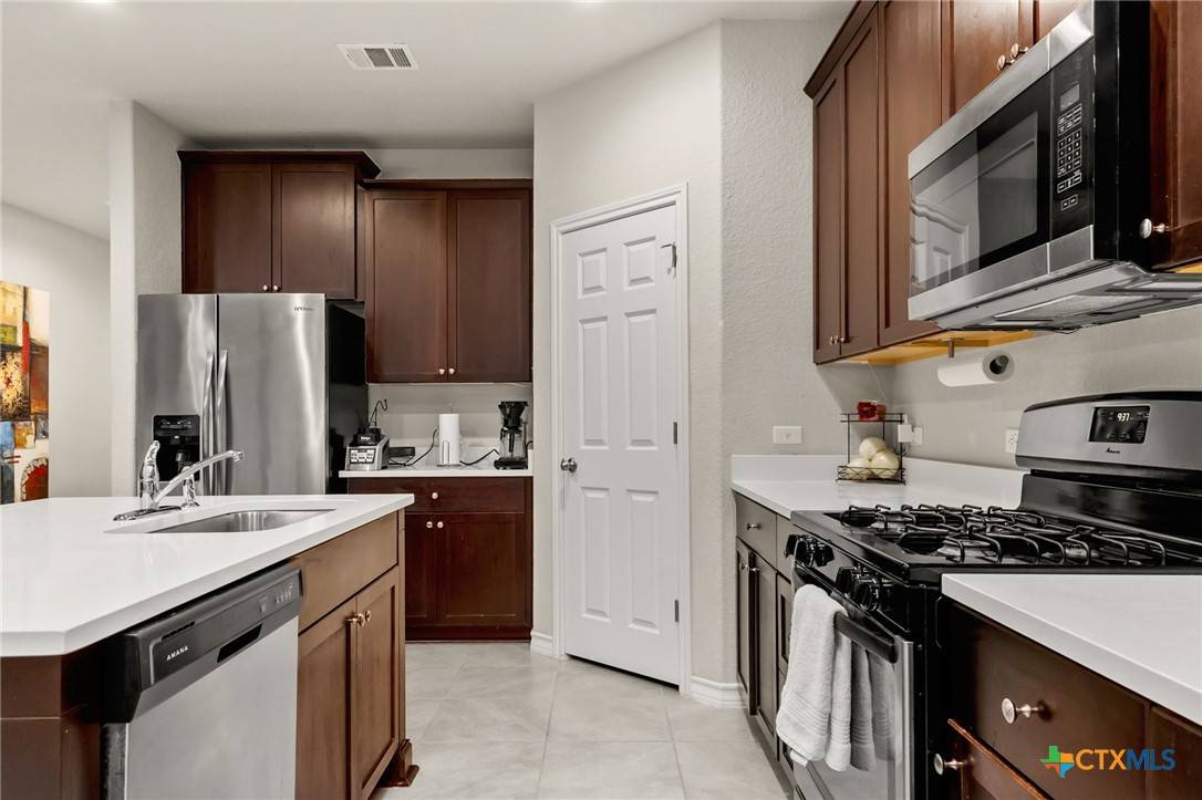 San Marcos, TX 78666,135 Mary Max CIR