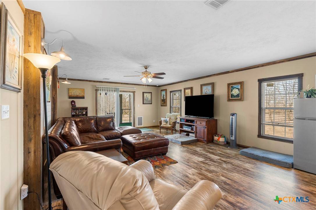 Maxwell, TX 78656,498 William Pettus RD
