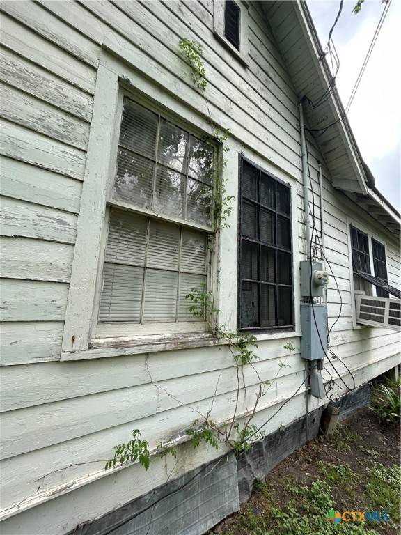 Victoria, TX 77901,1511 E Constitution ST