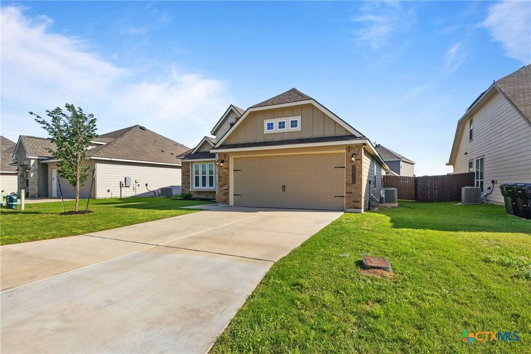 Temple, TX 76502,8019 Montclair DR