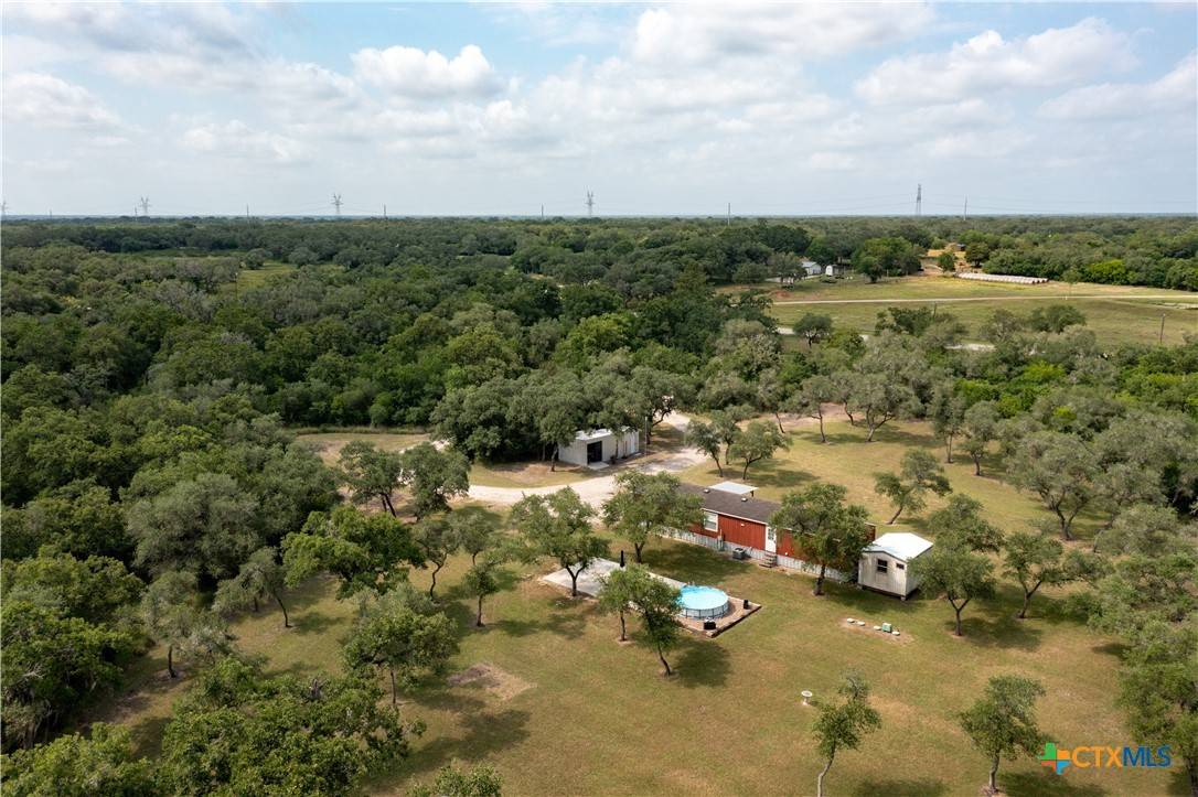 Goliad, TX 77963,503 Oak Forest RD