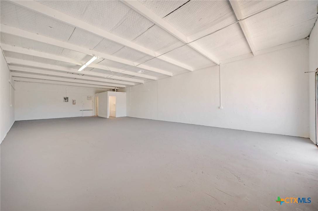 Seguin, TX 78155,1419 Fleming DR #Warehouse 9