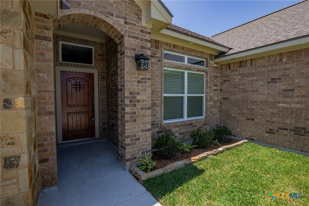 Victoria, TX 77904,309 Silver LK