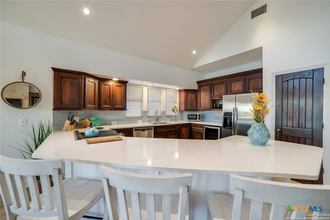 Canyon Lake, TX 78133,693 Riviera DR