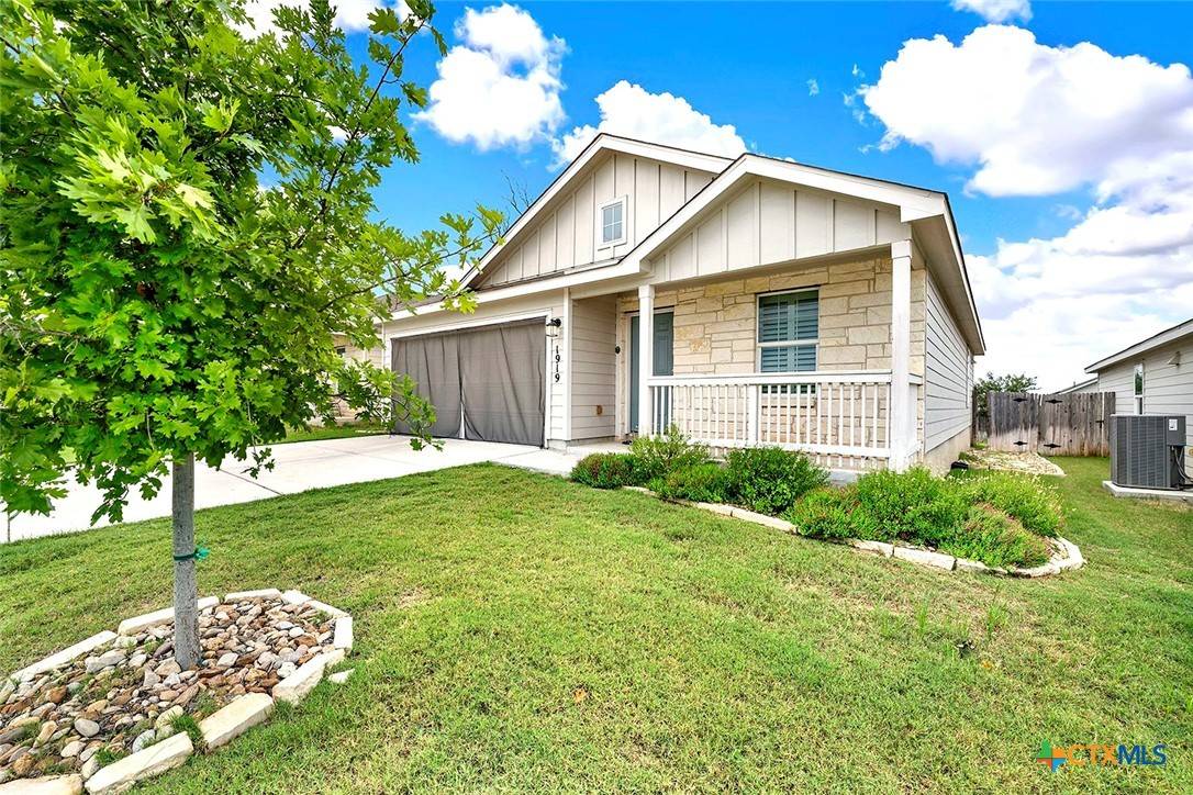 New Braunfels, TX 78130,1919 Goldfinch