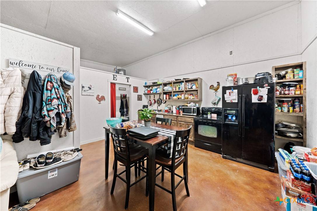 Salado, TX 76571,3484 W Amity RD