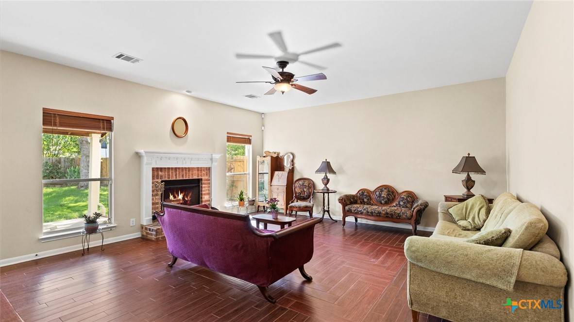 Cibolo, TX 78108,104 Burning TRL