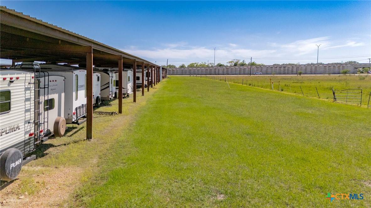 Victoria, TX 77904,1610 Zac Lentz Pkwy