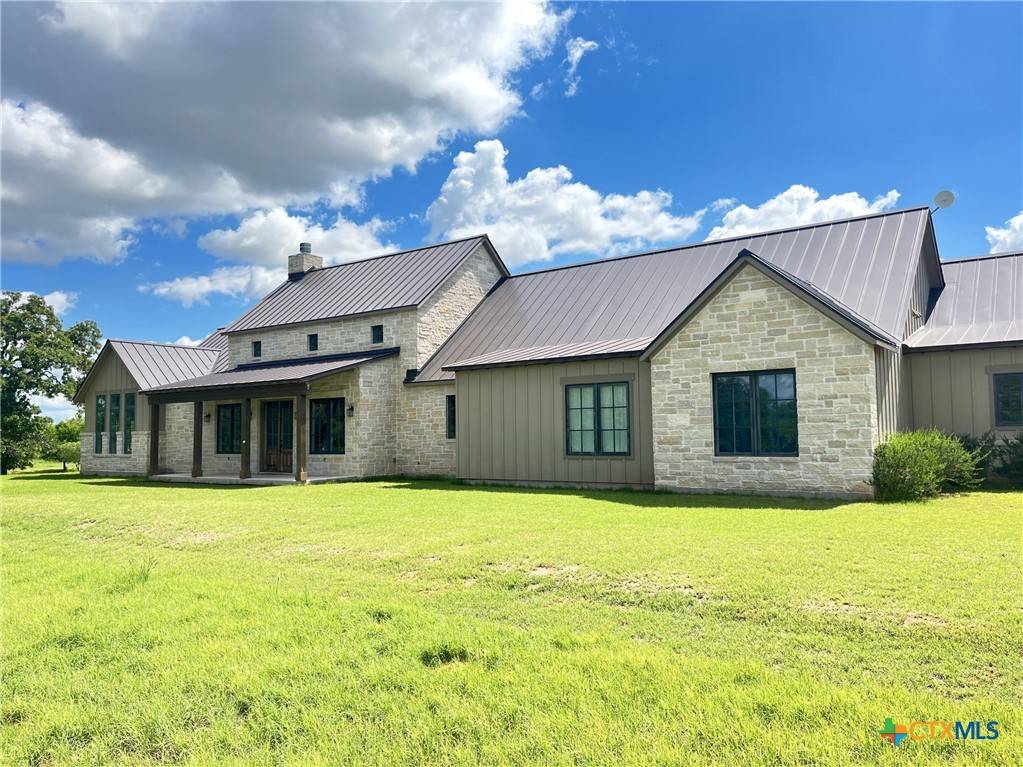 Fredericksburg, TX 78624,1402 Countryside BND