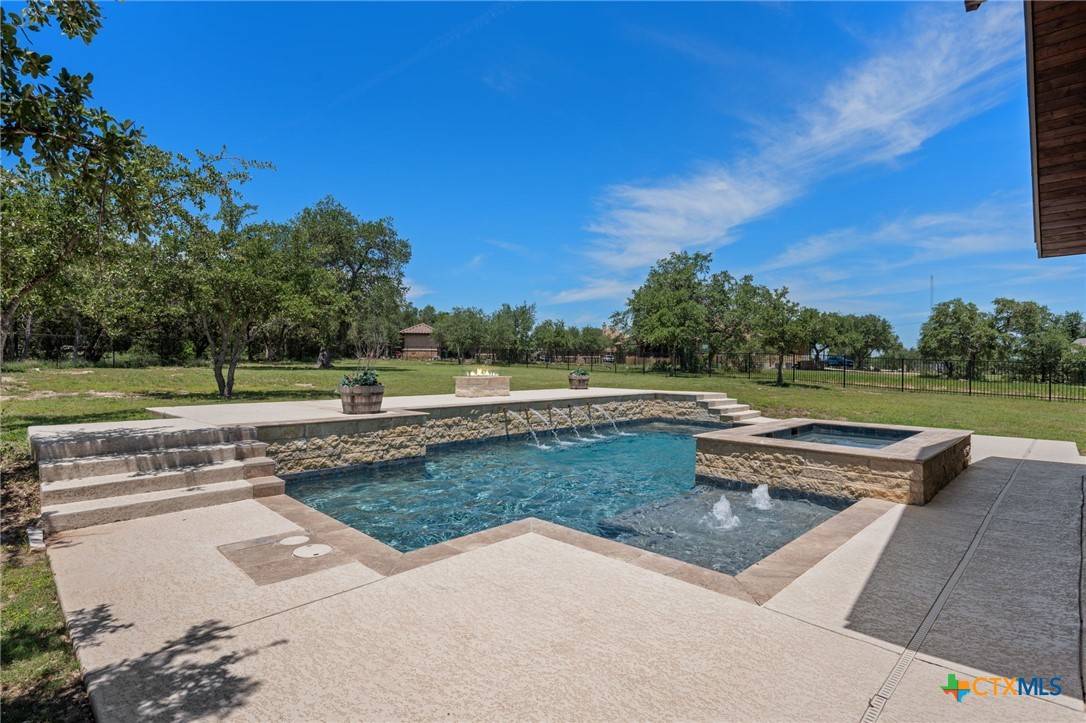 Georgetown, TX 78633,106 Gabriel Woods DR
