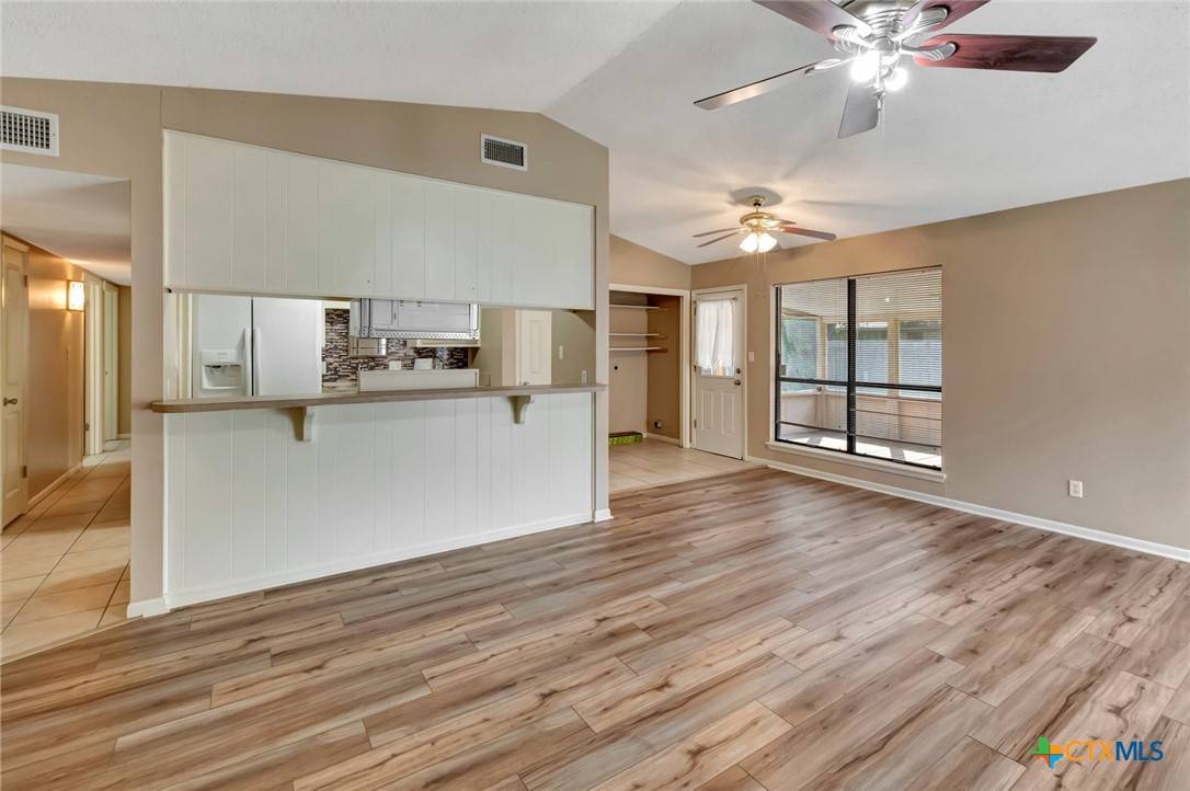 Victoria, TX 77901,105 Concord LN