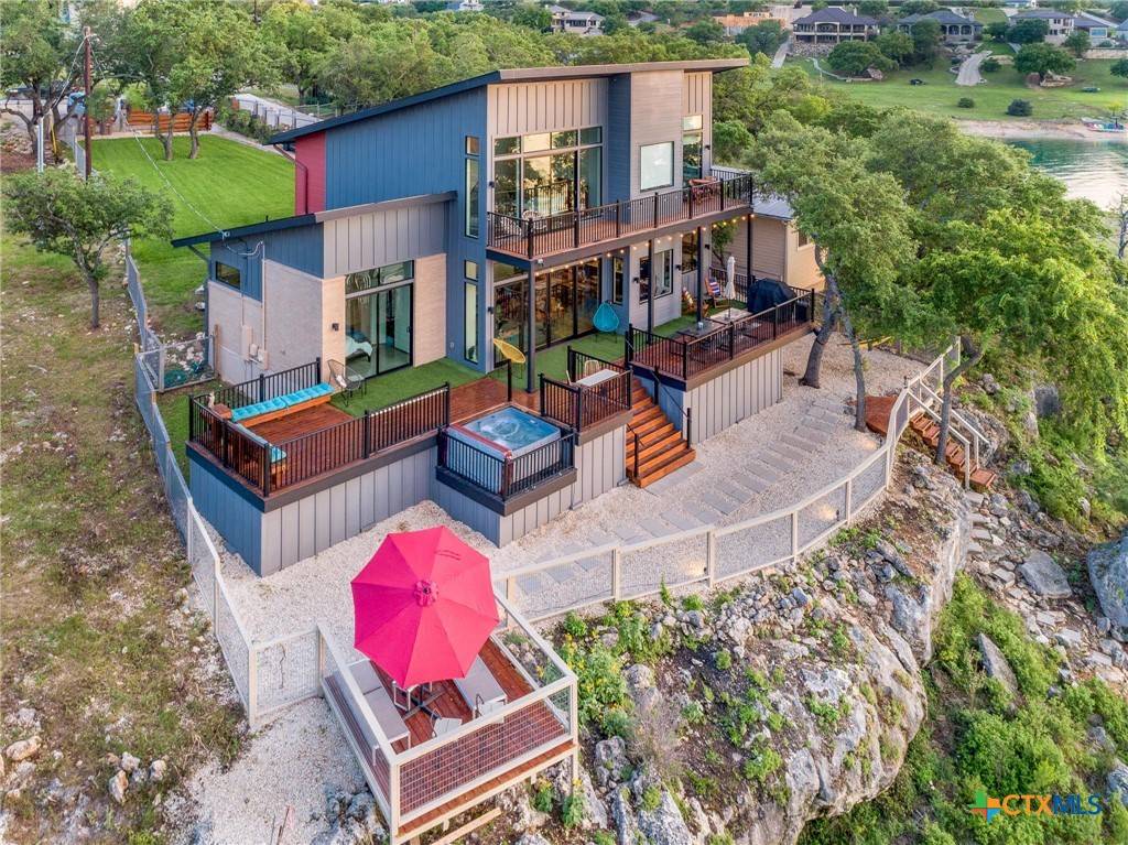 Canyon Lake, TX 78133,877 Glenn DR