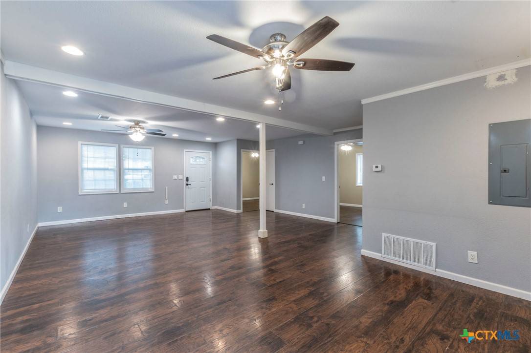 Killeen, TX 76549,1109 Meadow DR